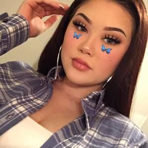 Meet your Posher, Stephania